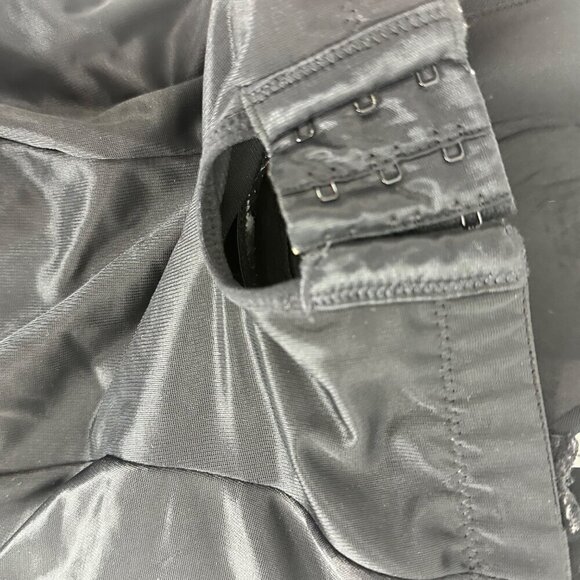 MaidenForm Womens Black Padded Corset Shapewear Bodysuit With Hook & Eye Closure - Picture 4 of 7